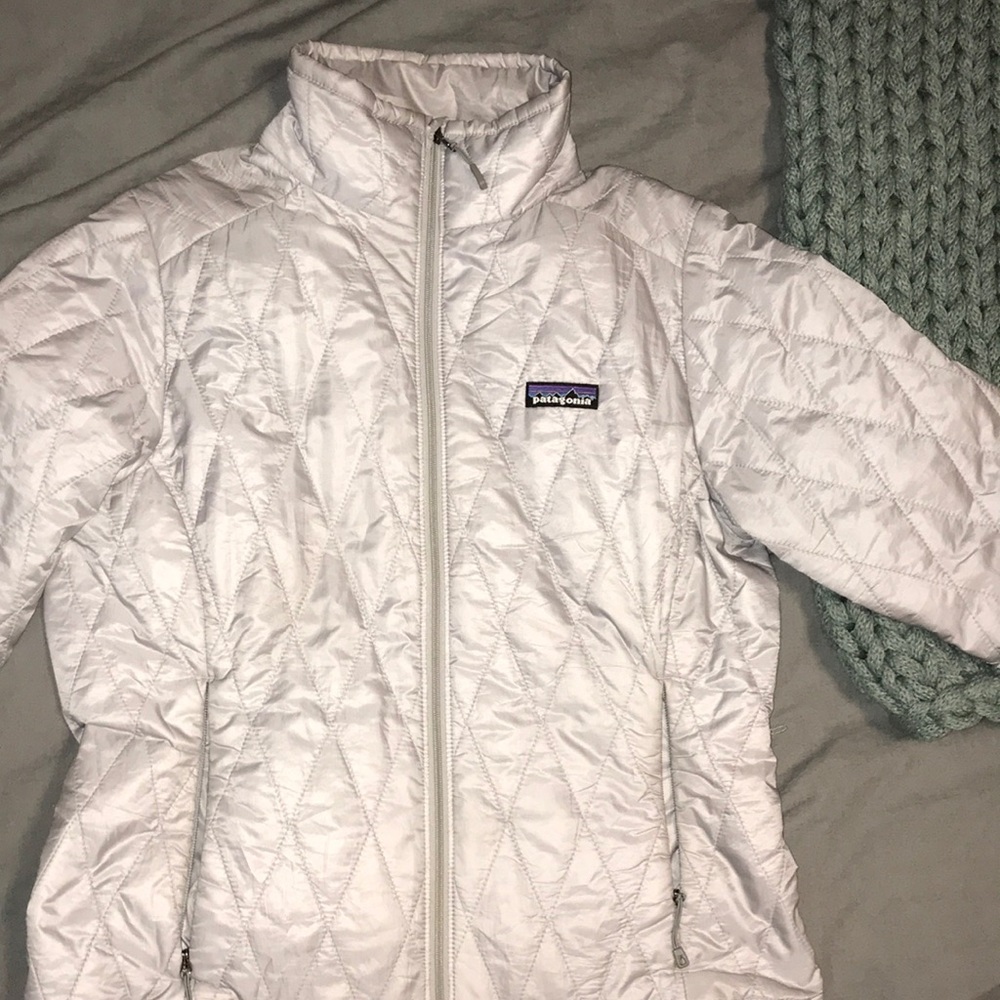 Patagonia nano puff size small silver